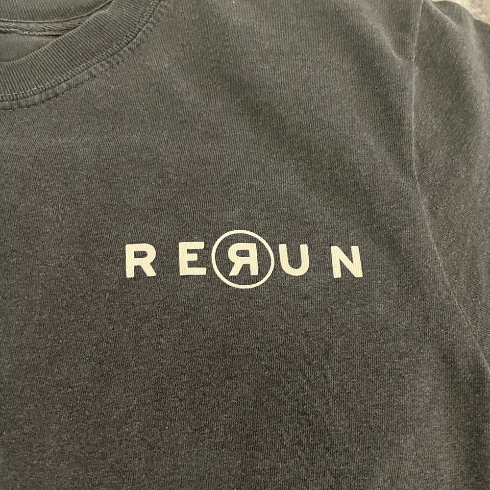Rerun Washed Vintage tee